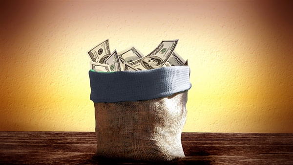 The Dimming American Credit Star