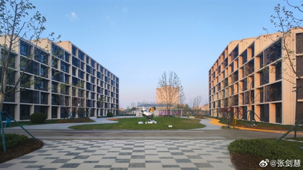 Xiaomi's new employee apartments offer an attractive living solution for young engineers.