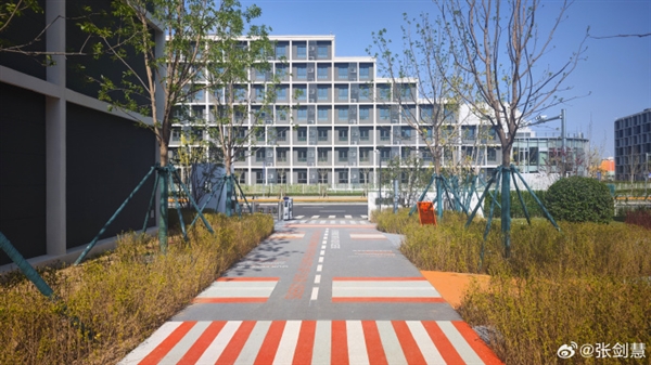 Xiaomi's new employee apartments offer an attractive living solution for young engineers.