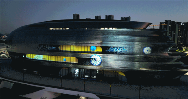 Shenzhen Science Museum's Immersive Experience: Bringing Physics Textbooks to Life Through Light and Shadow