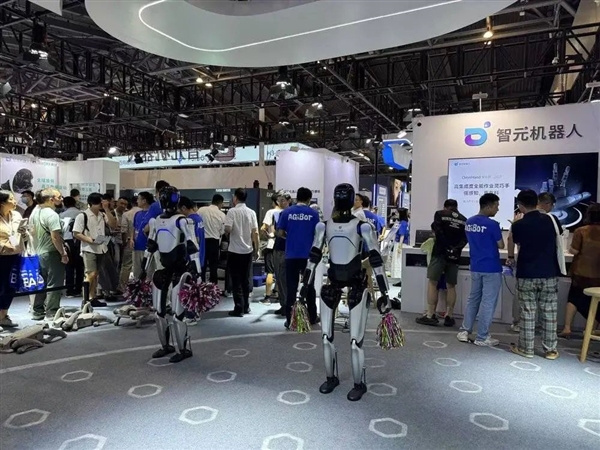 Shanghai WAIC 800 Exhibitors All Want to Be the Next Jensen Huang