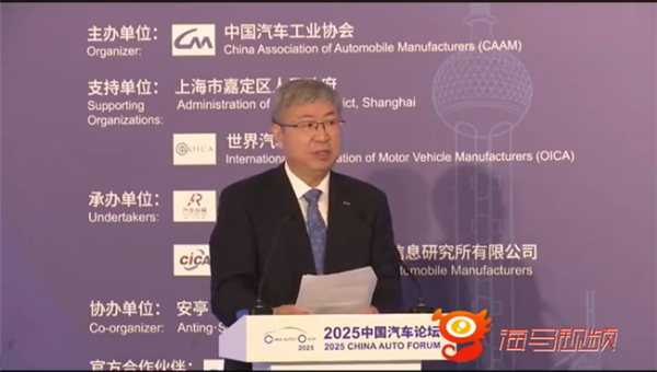 Yin Tongyue calls for more industry gatherings: Less face time deepens misunderstandings; meetings can ease anti-alcohol rules