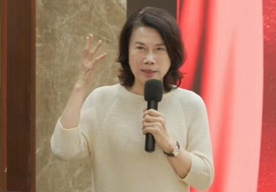Dong Mingzhu Nominated for National Science and Technology Award, Advocates for Youthful Mindset