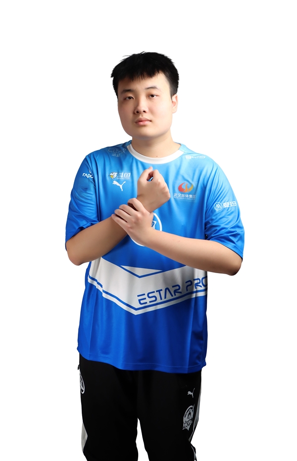21岁电竞选手凌晨发遗书 俱乐部回应：人已找到