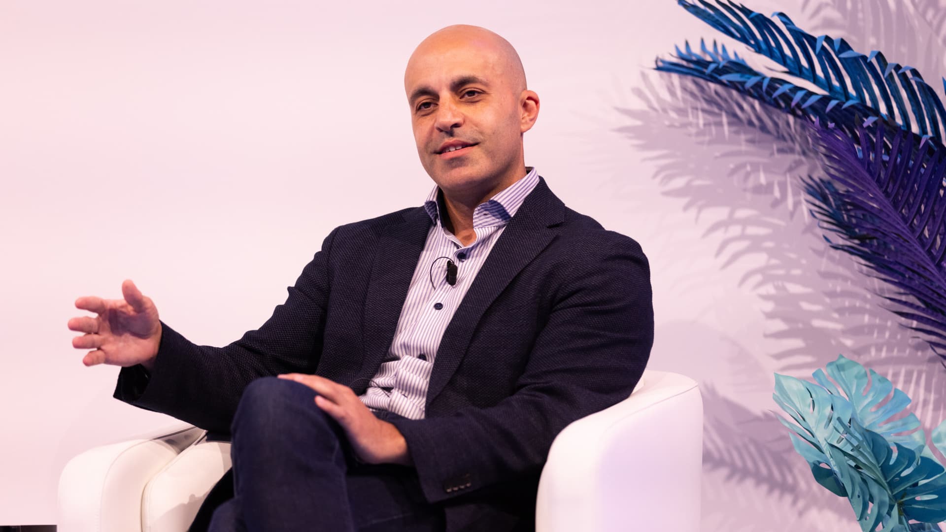 Databricks Pledges 0M Investment in OpenAI for AI Development