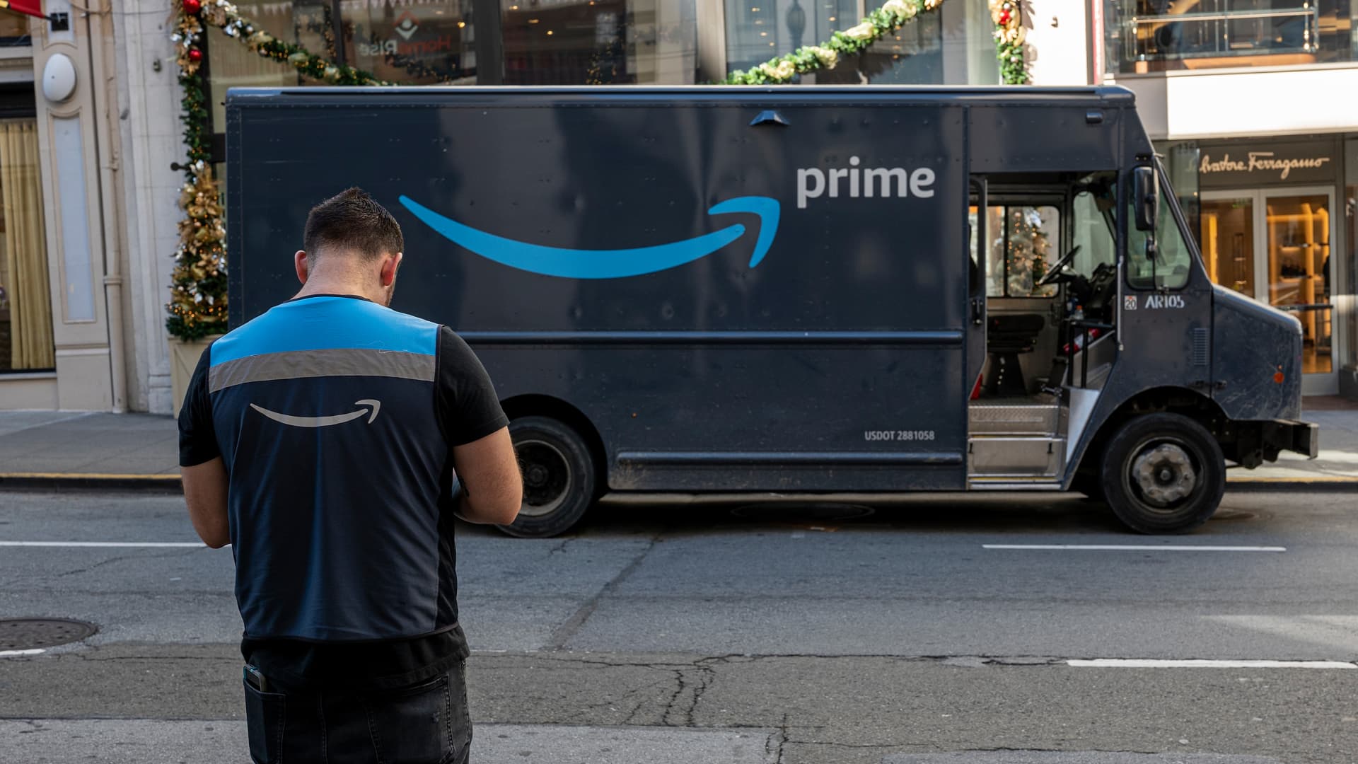 Amazon Battles FTC Over 'Deceptive' Prime Practices