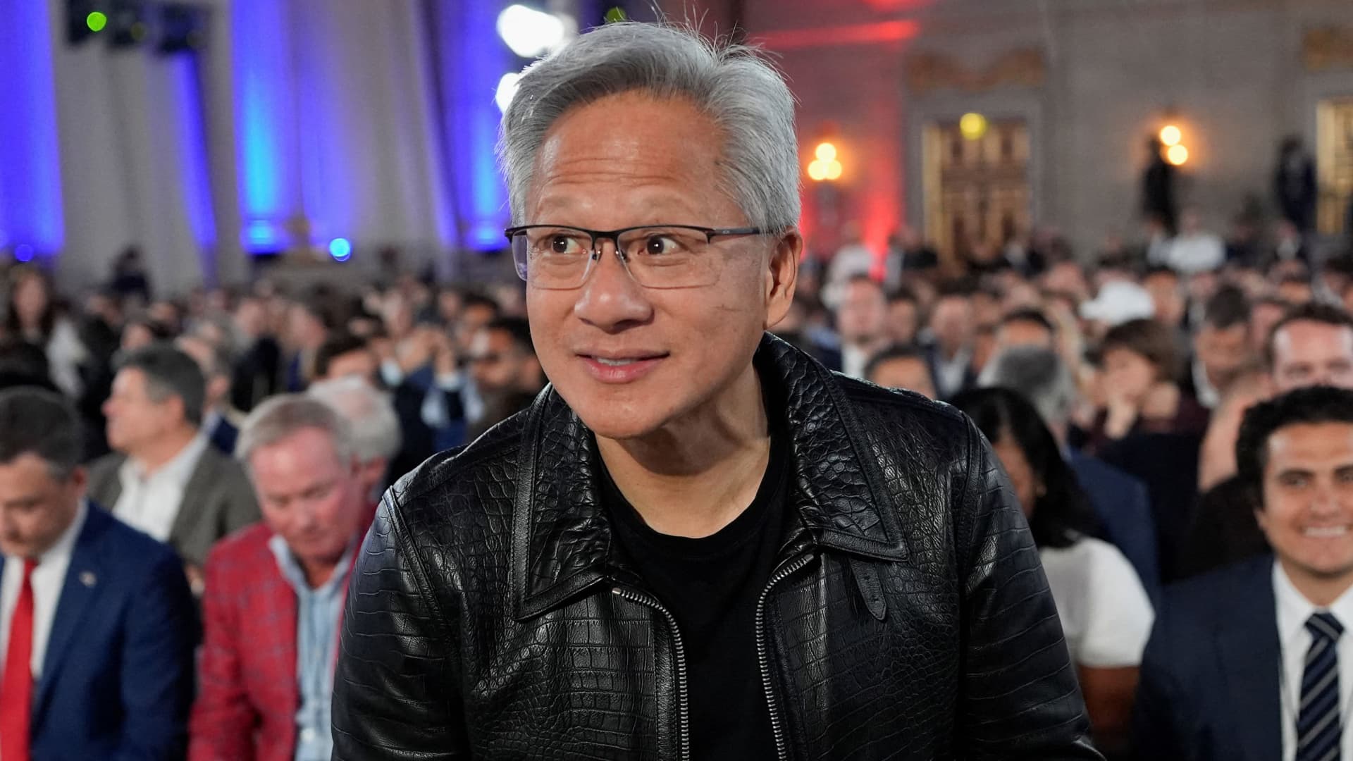 Nvidia's 0M+ Investment in Enfabrica: A Bet on AI Networking
