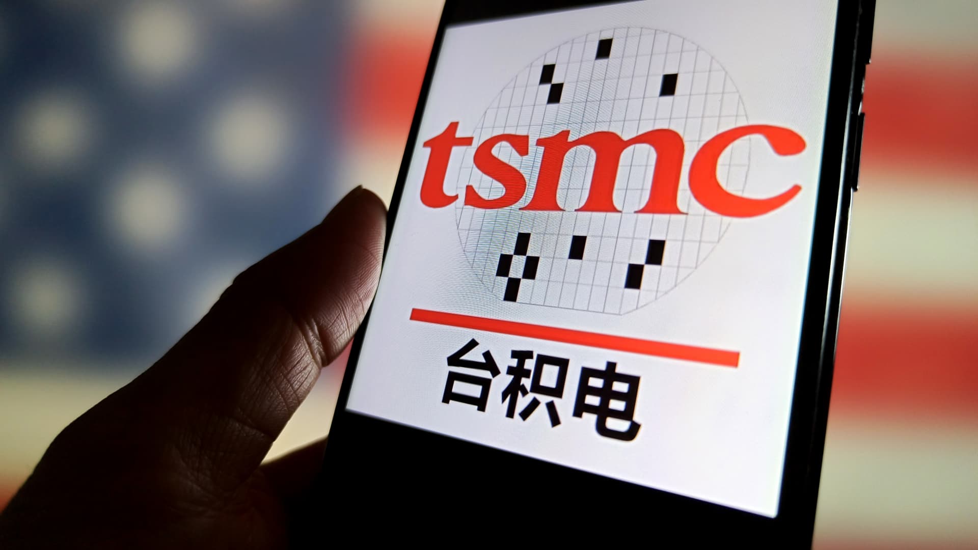 U.S. Commerce Chief: Taiwan Should Produce Only Half of America’s Chips
