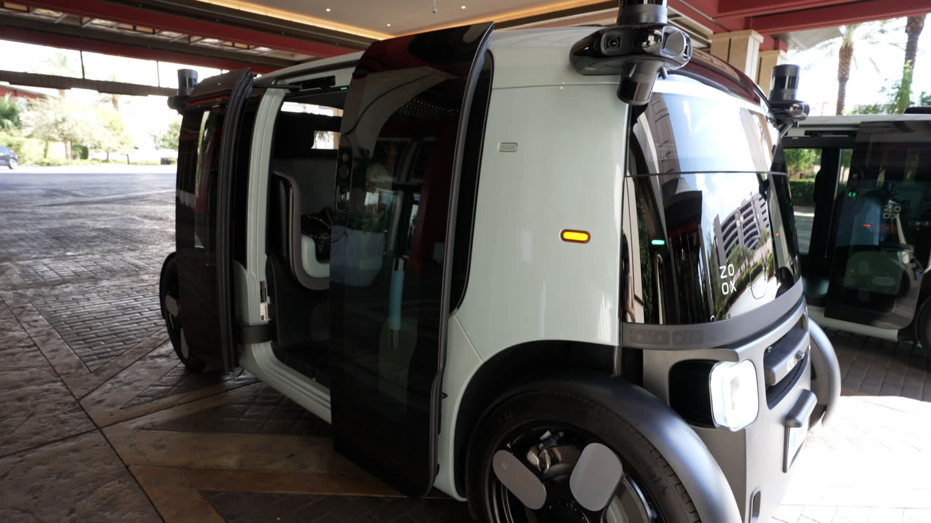 Zoox Enters Robotaxi Race with Las Vegas Launch