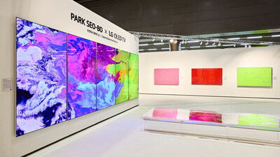 LG OLED TV Showcases Park Seo-Bo's Nature-Inspired Art at Frieze Seoul 2025