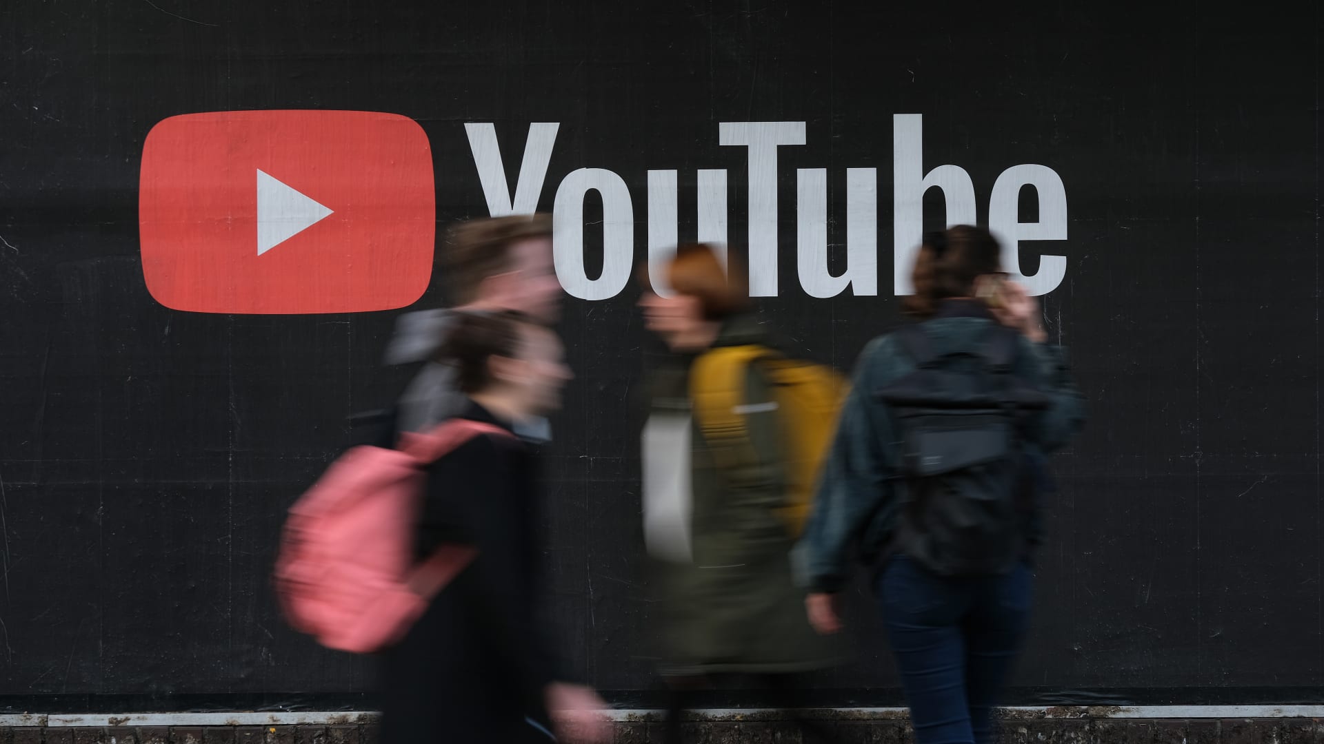 YouTube to Offer "Second Chance" to Banned Creators After Policy Change