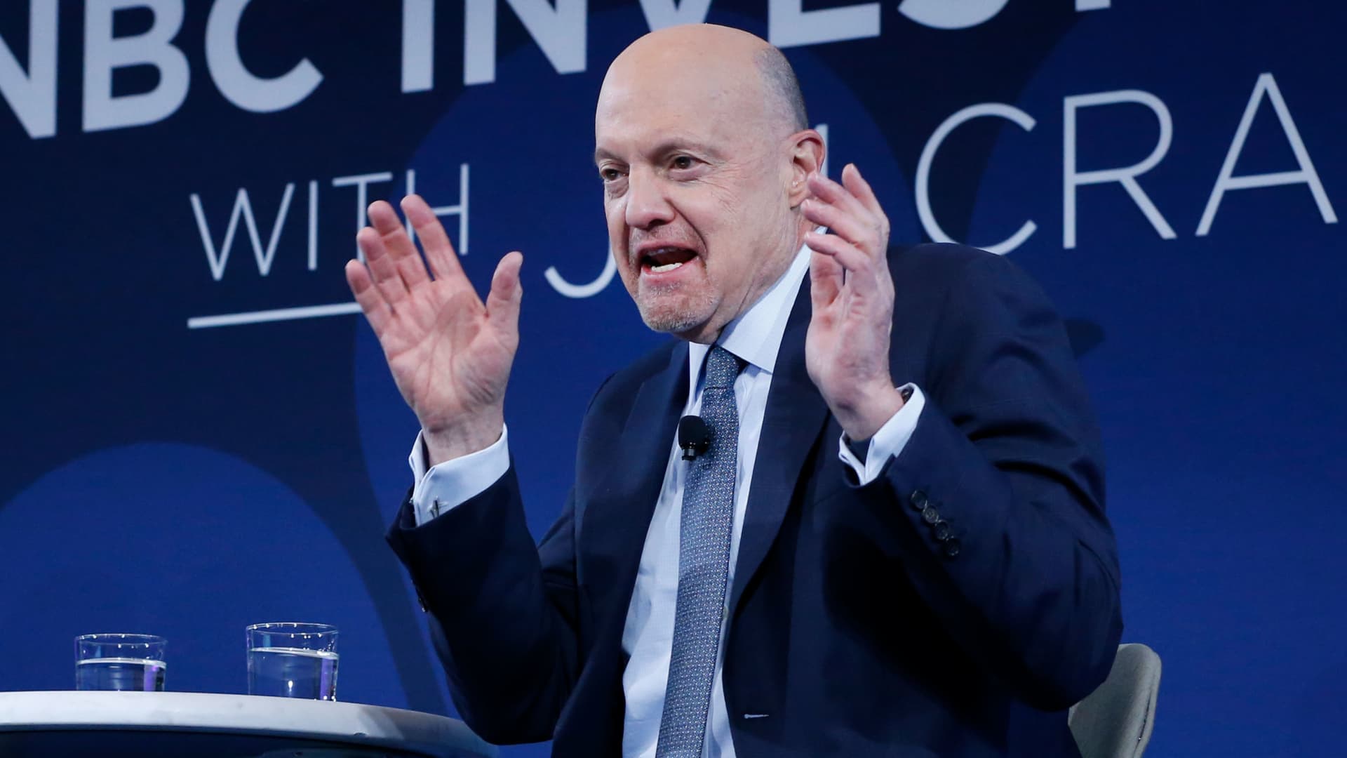 Cramer: 10 Stocks to Watch Next Week, 2 Buys