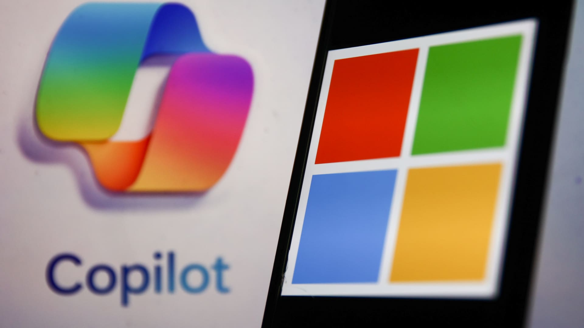 Microsoft Launches AI-Powered Productivity Suite for Consumers