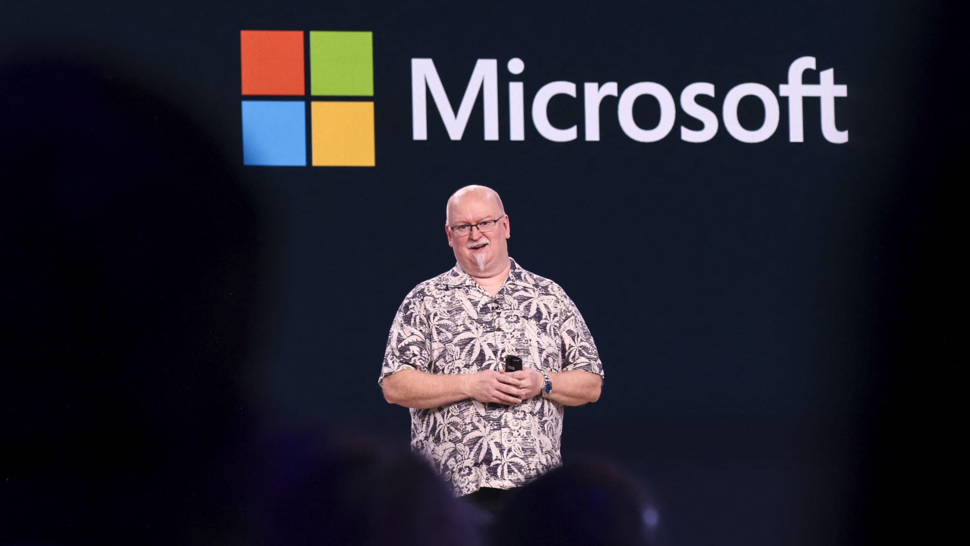 Microsoft Eyes Greater Reliance on In-House AI Chips