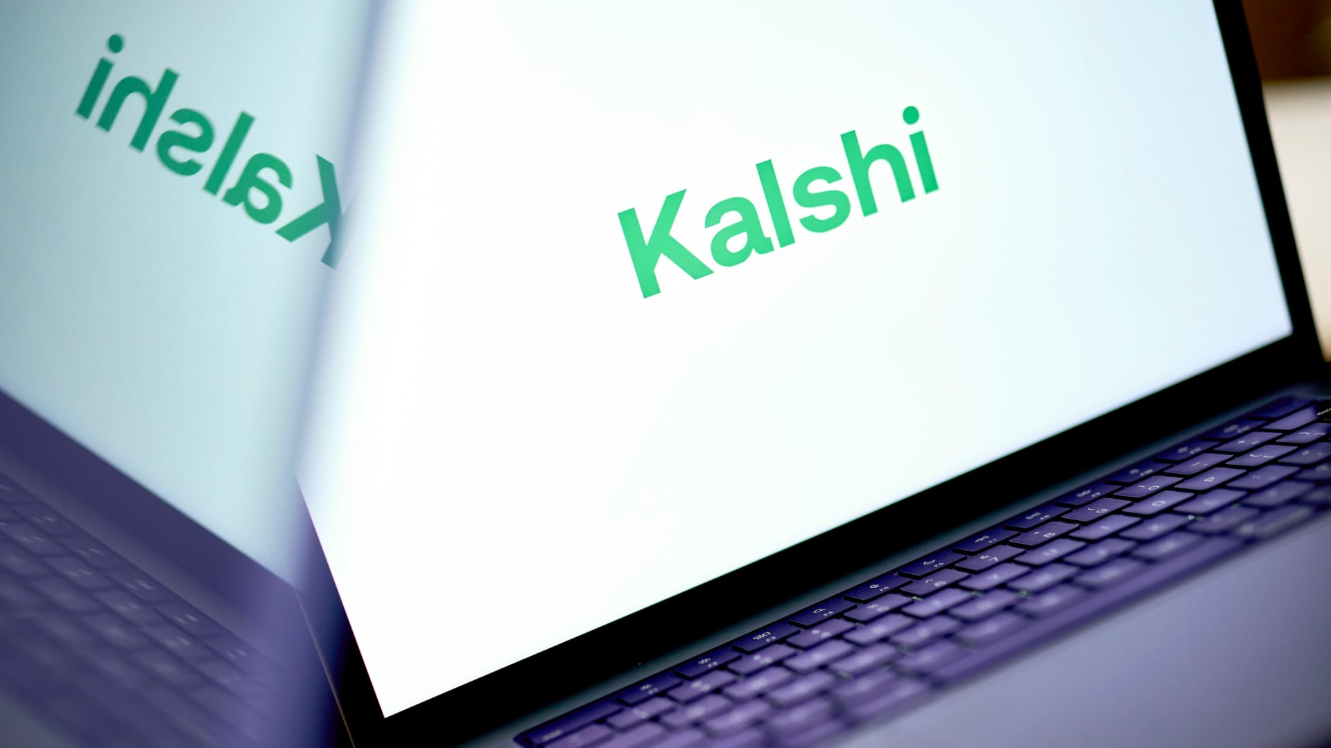 Some Kalshi Users Experience Outages During College Football Games