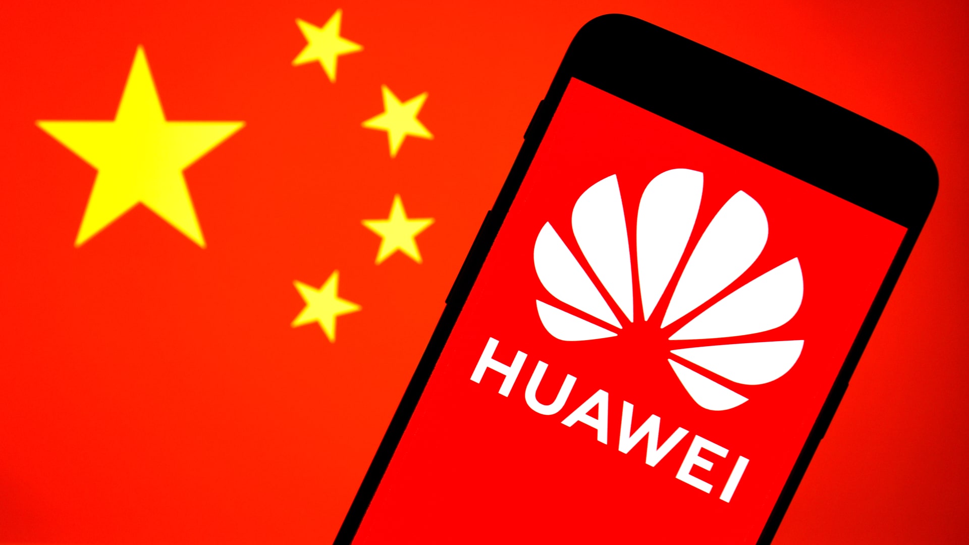 China Blacklists Chip Research Firm After Huawei Report
