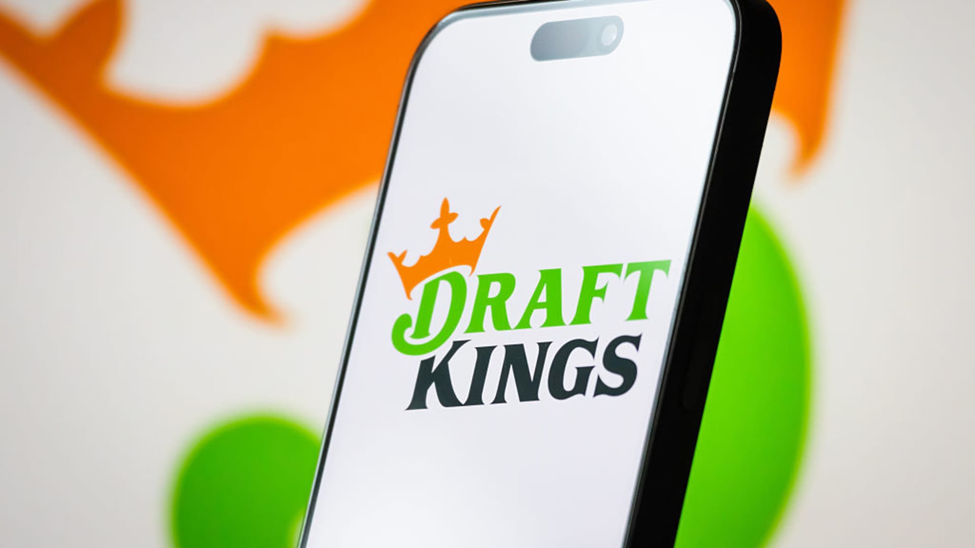 DraftKings Acquires Railbird Predictions Platform