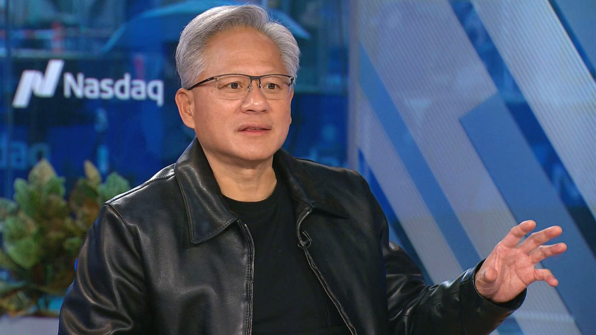 Nvidia Shares Surge as CEO Huang Signals "Substantial" AI Demand