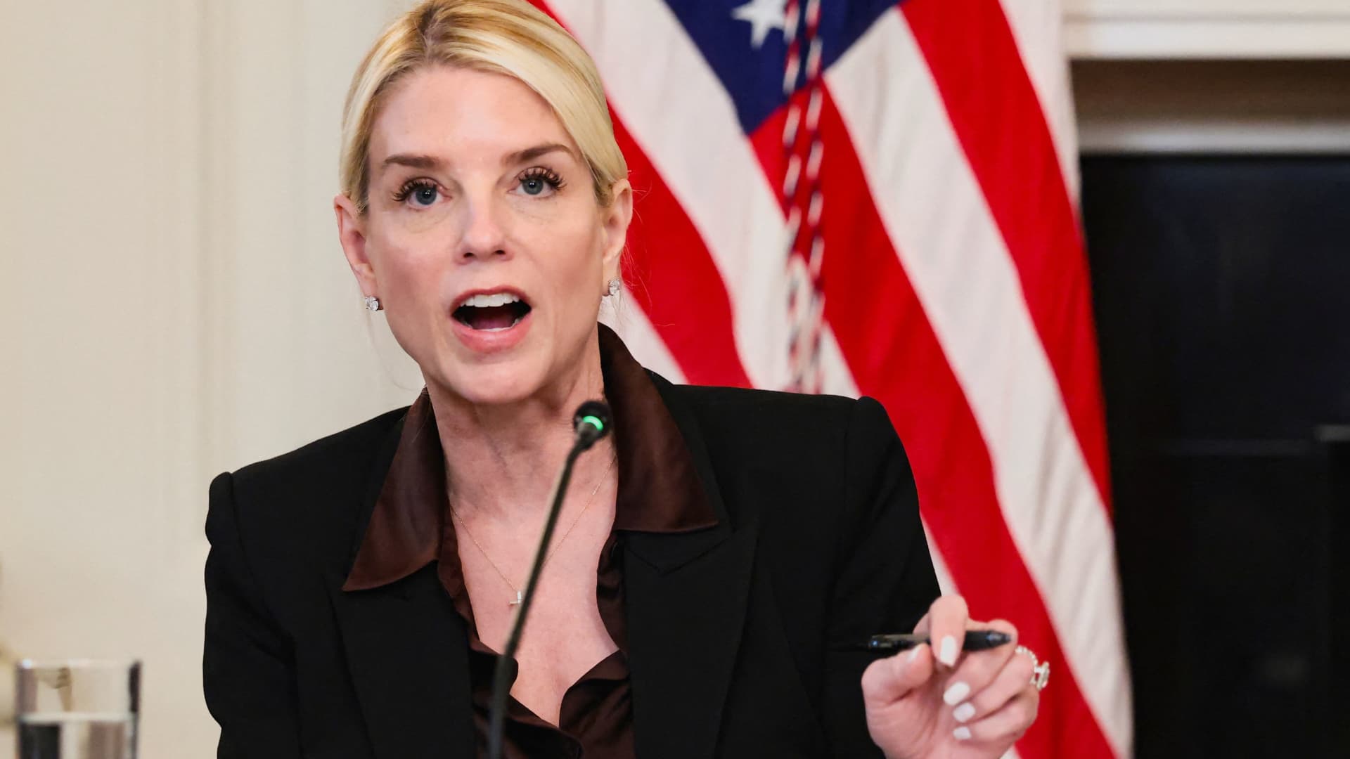 Meta Removes Facebook Page Allegedly Targeting ICE Agents
