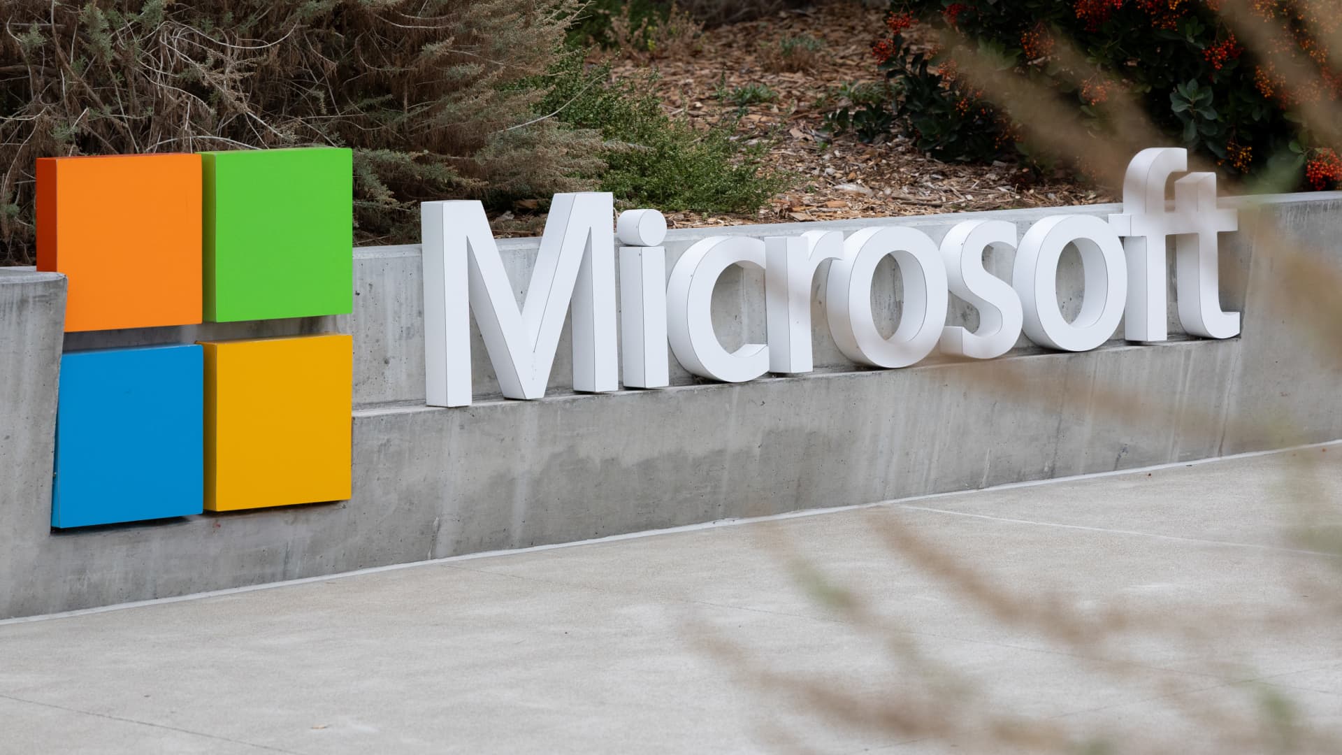 GitHub unites OpenAI, Google, and Anthropic AI agents in one place.