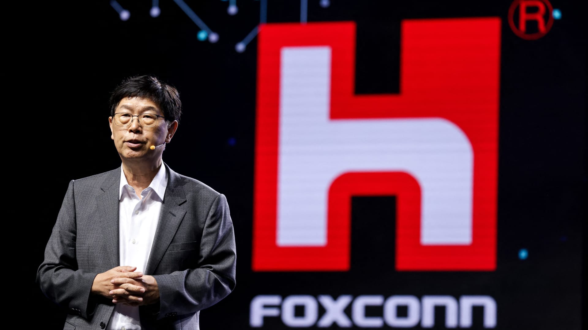 Foxconn Q3 Profit Surges 17%, Driven by AI Demand, Exceeding Expectations