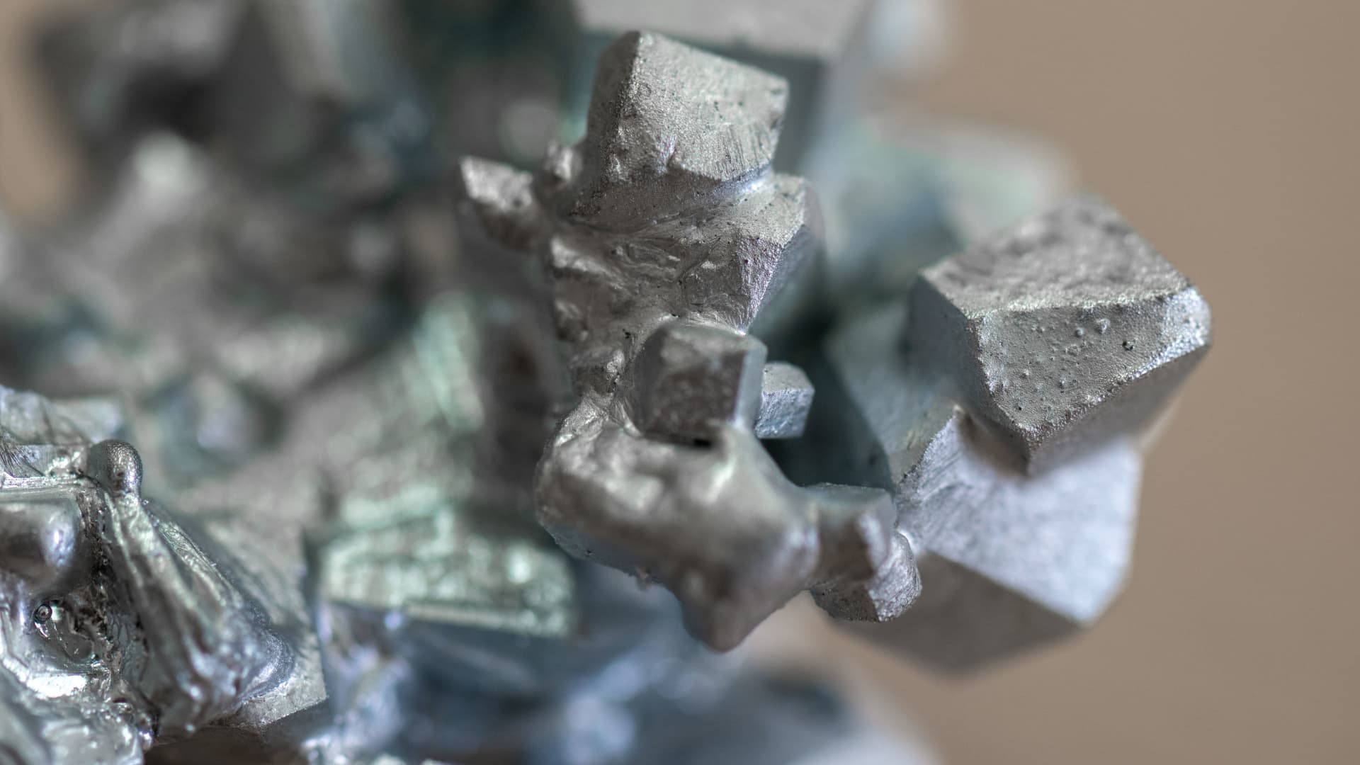 China Eases Critical Mineral Export Restrictions to US Amid Trade Thaw