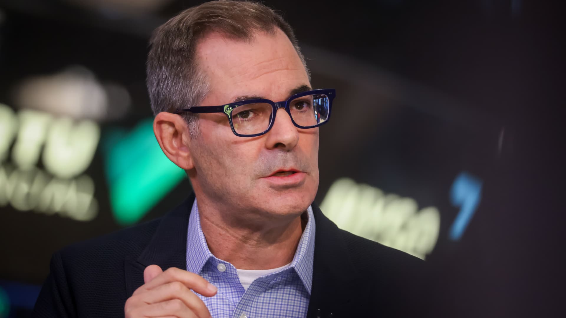 CoreWeave CEO Addresses Data Center Delays Amid Stock Drop