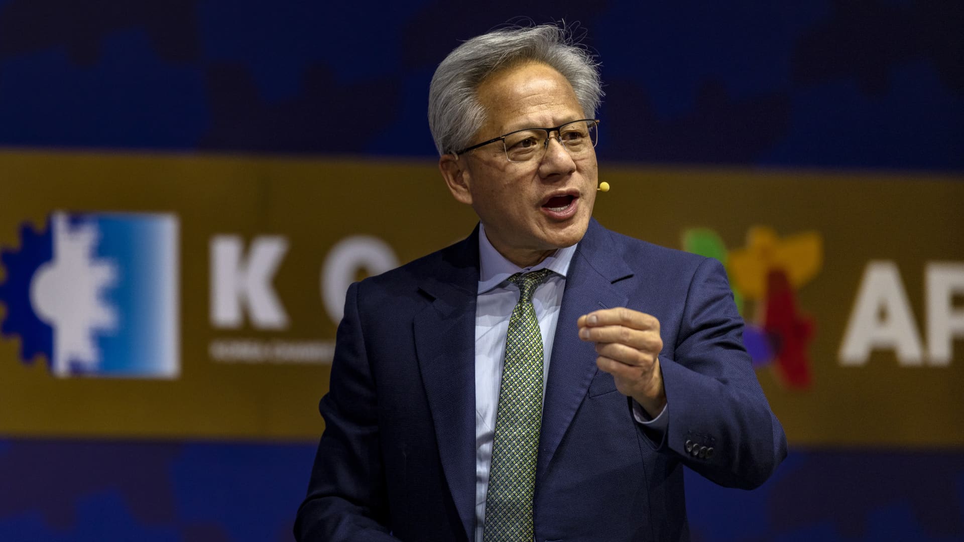 Nvidia's Jensen Huang: AI Reaches Virtuous Cycle