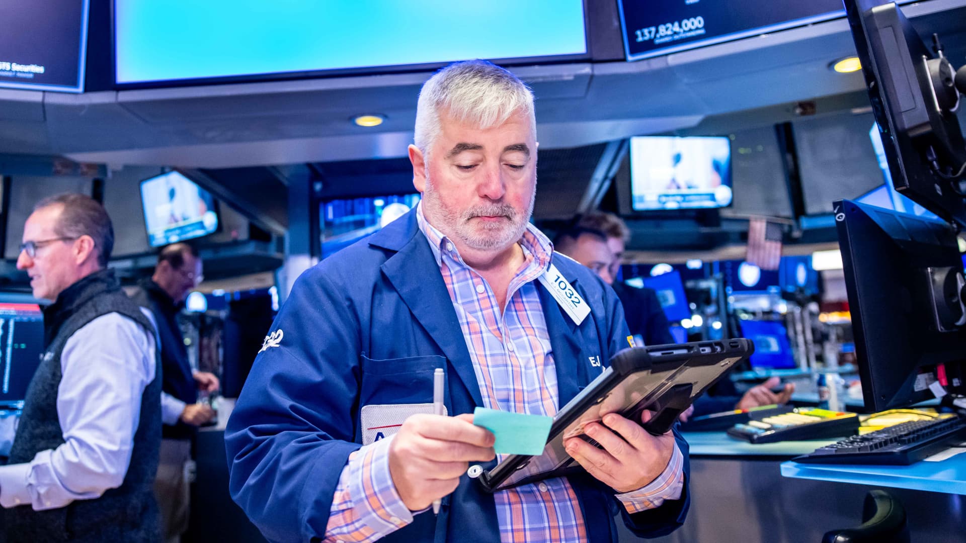 Tech Had a Bad Day. Its Workers Had a Miserable October.