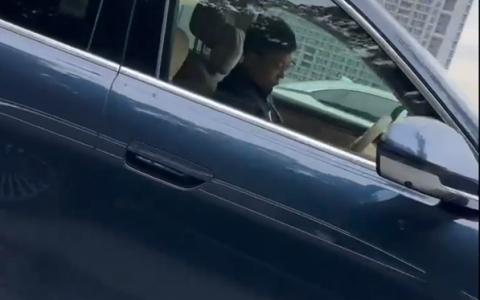 Shenzhen Traffic Authorities Warn Against Distracted Driving Following Richard Yu's Controversy