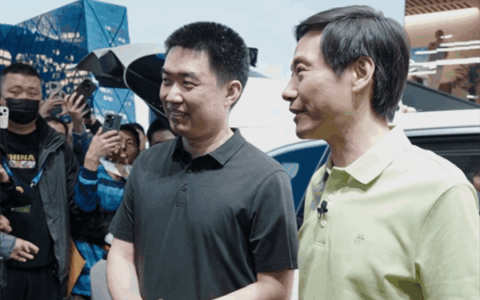 Li Xiang Says He Can't Compete with Lei Jun's Work Ethic: Lei Works Weekends