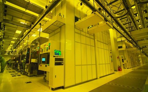 TSMC Mandates iPhones for Security, CEO Asserts No US Leak Concerns