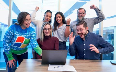 Navigating Workforce Anxiety for AI Integration Success